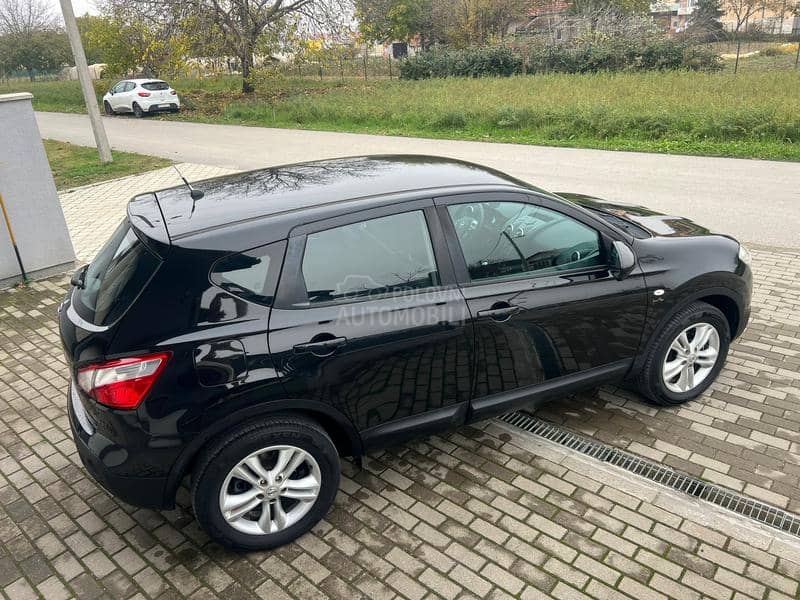 Nissan Qashqai NA VI/KAMERA/T O P
