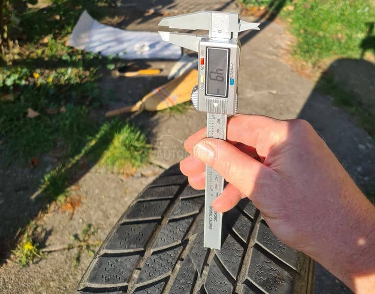 Hankook 205/55 R16 Zimska