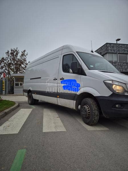 Mercedes Benz Sprinter 