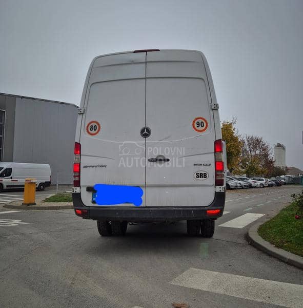 Mercedes Benz Sprinter 