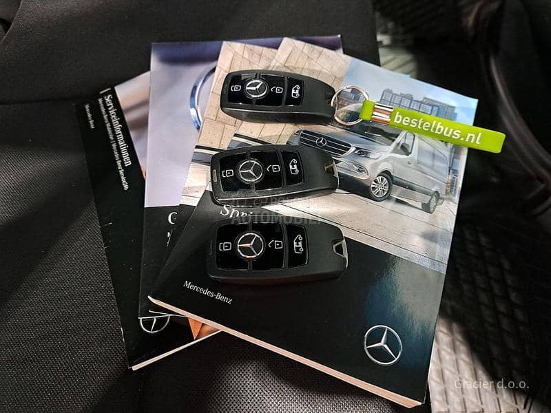 Mercedes Benz Sprinter 317 / 99.9OO km