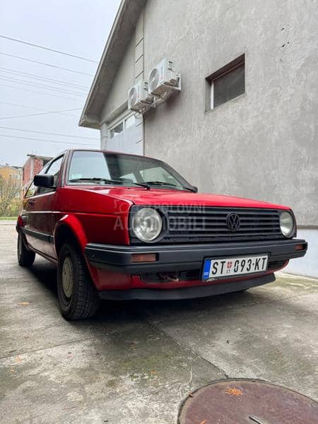 Volkswagen Golf 2 ČAŠA