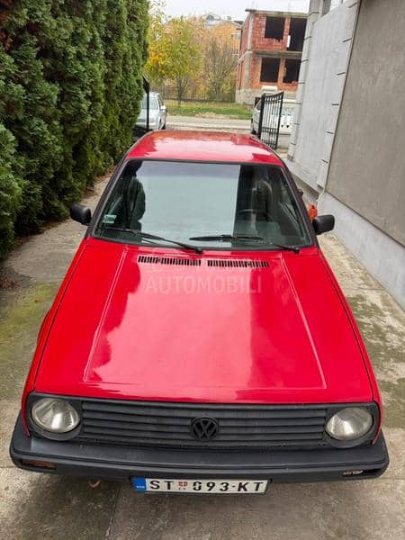 Volkswagen Golf 2 ČAŠA