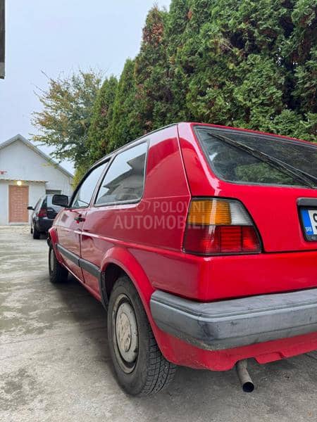 Volkswagen Golf 2 ČAŠA