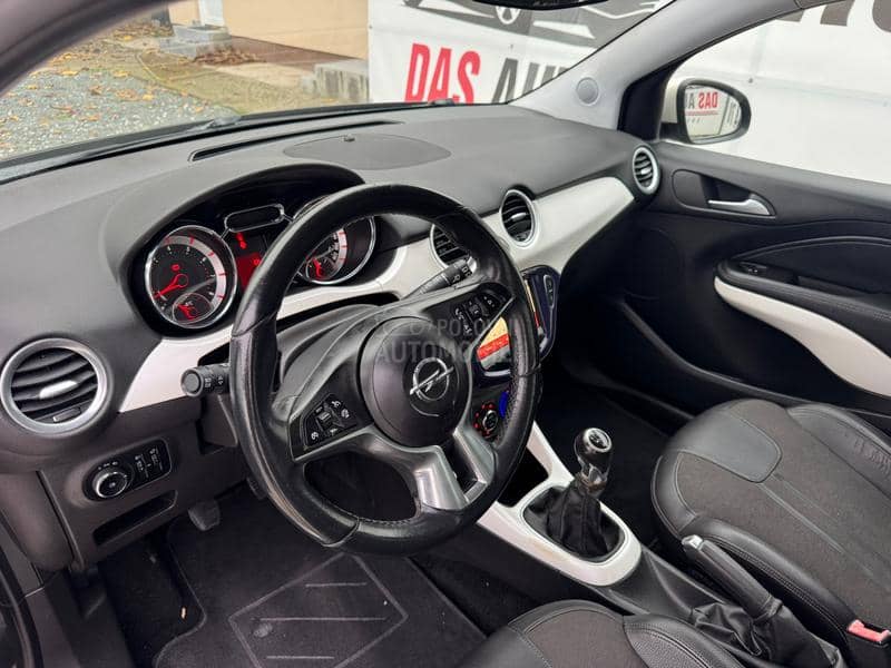 Opel Adam 