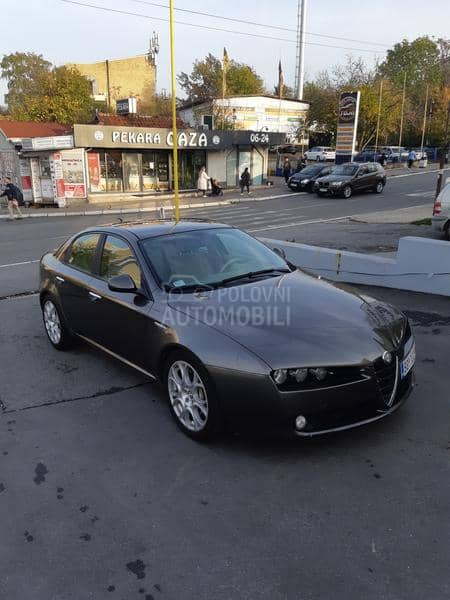 Alfa Romeo 159 2005