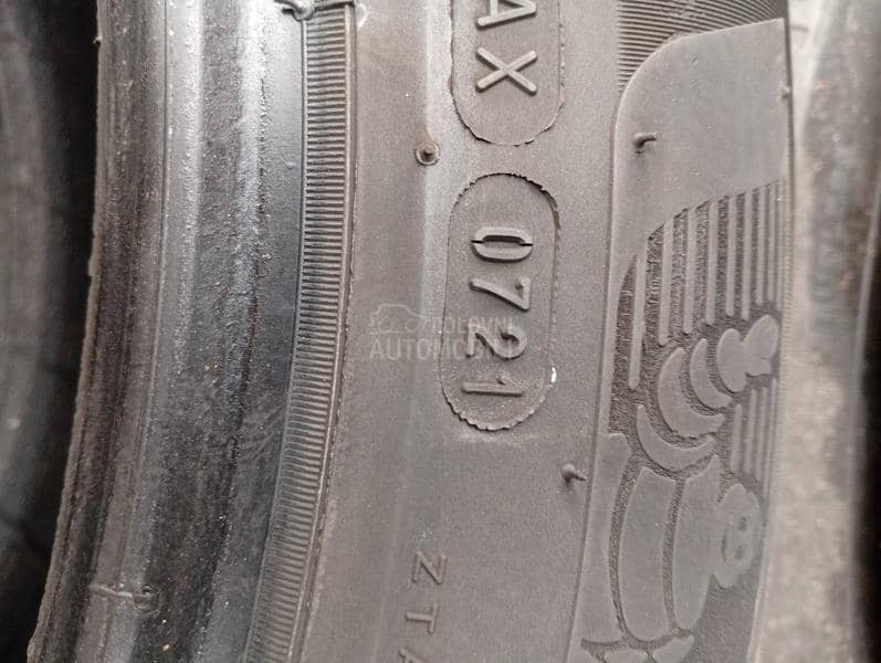 Michelin 215/55 R18 Letnja