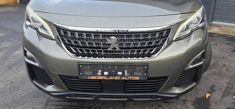 Peugeot 3008 1.2 Allure