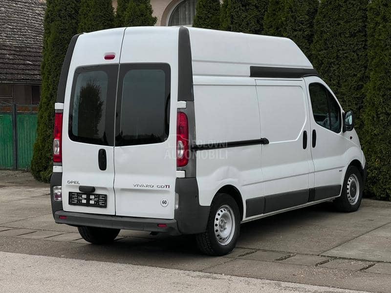 Opel Vivaro 