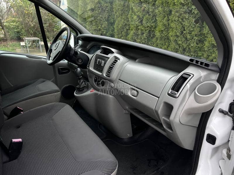 Opel Vivaro 