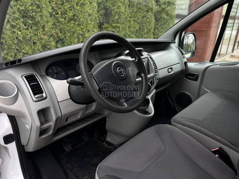 Opel Vivaro 