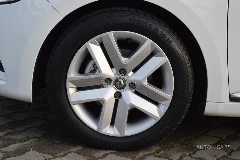 Renault Clio E-Tech 145 Business