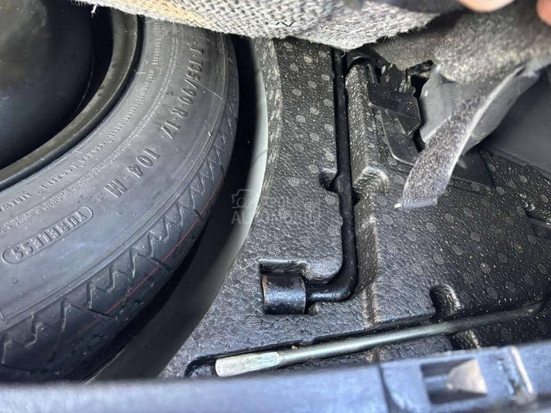 Nissan Qashqai + 2 Kam/Pan/Nav/4x4 CH