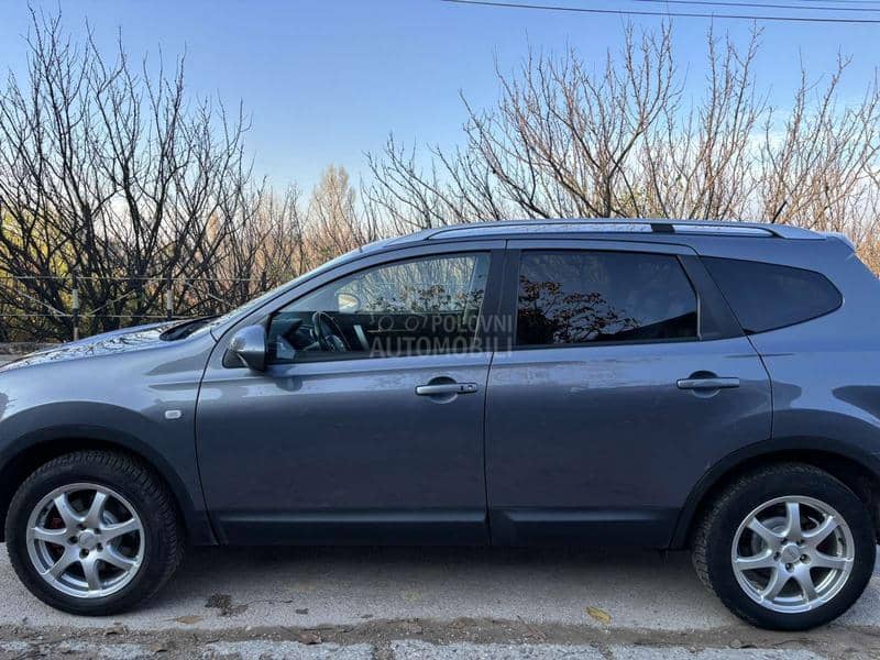 Nissan Qashqai + 2 Kam/Pan/Nav/4x4 CH