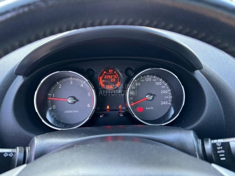 Nissan Qashqai + 2 Kam/Pan/Nav/4x4 CH