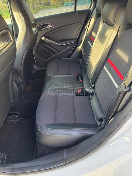 Mercedes Benz A 180 P.E.R.F.E.K.T-CH