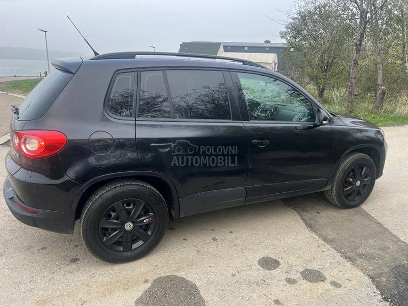 Volkswagen Tiguan 2.0 TSI