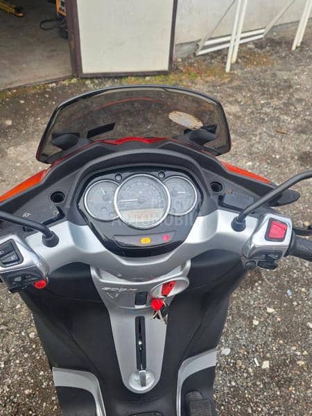 Piaggio mp3 VOURRAN Bkat