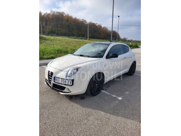 Alfa Romeo MiTo Distinctive