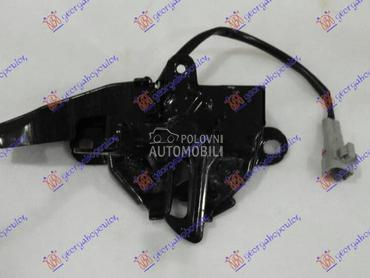 BRAVA HAUBE NA VEZNOM LIMU za Toyota Corolla od 2013. do 2016. god.