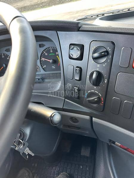 Mercedes Benz 1023 5.40