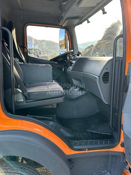 Mercedes Benz 1023 5.40