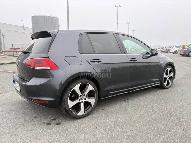 Volkswagen Golf 7 GTD