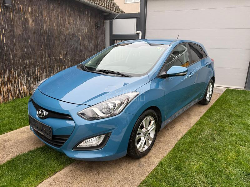 Hyundai i30 1.6 crdi