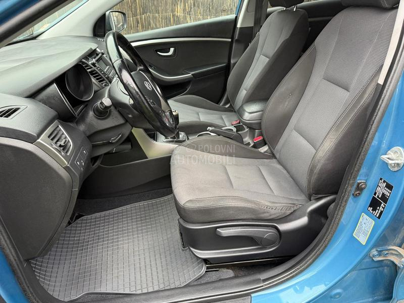 Hyundai i30 1.6 crdi