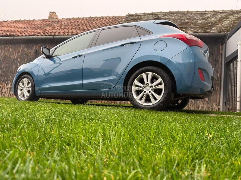 Hyundai i30 1.6 crdi