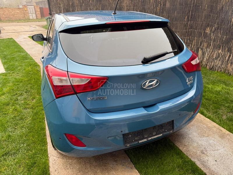 Hyundai i30 1.6 crdi