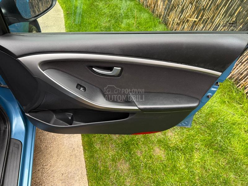 Hyundai i30 1.6 crdi