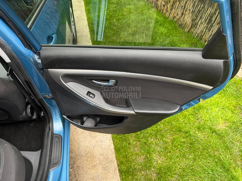 Hyundai i30 1.6 crdi