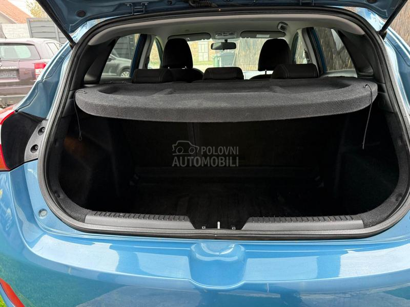 Hyundai i30 1.6 crdi