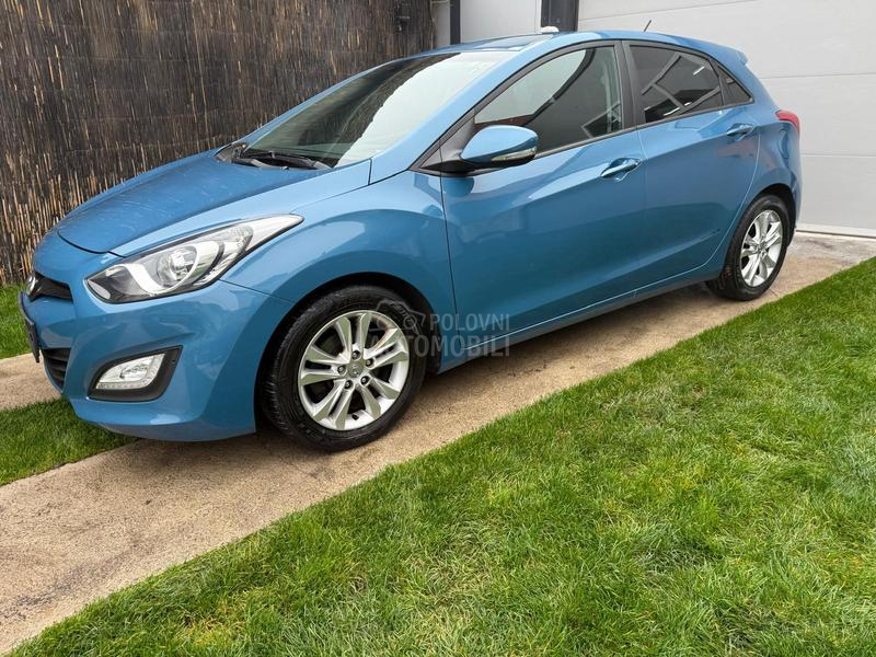 Hyundai i30 1.6 crdi