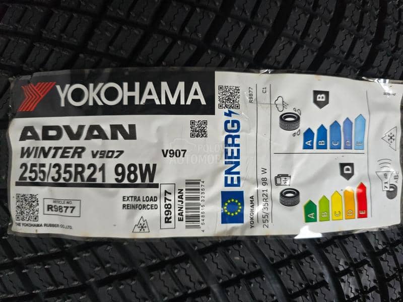 Yokohama 255/35 R21 Zimska