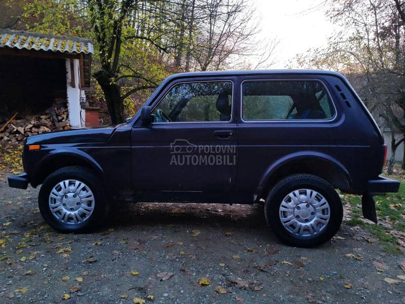 Lada Niva 