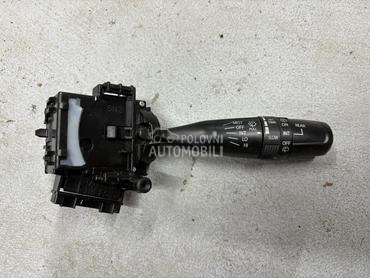 Rucica za brisace za Suzuki Swift od 2010. do 2014. god.