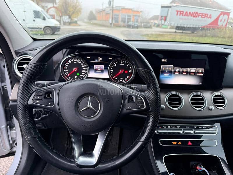 Mercedes Benz E 200 200cdi ocuvan