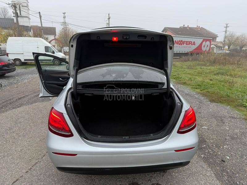 Mercedes Benz E 200 200cdi ocuvan