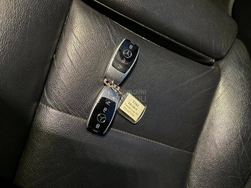 Mercedes Benz E 200 200cdi ocuvan