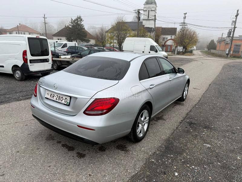 Mercedes Benz E 200 200cdi ocuvan