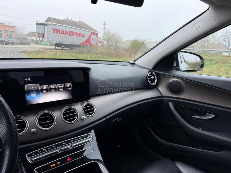 Mercedes Benz E 200 200cdi ocuvan