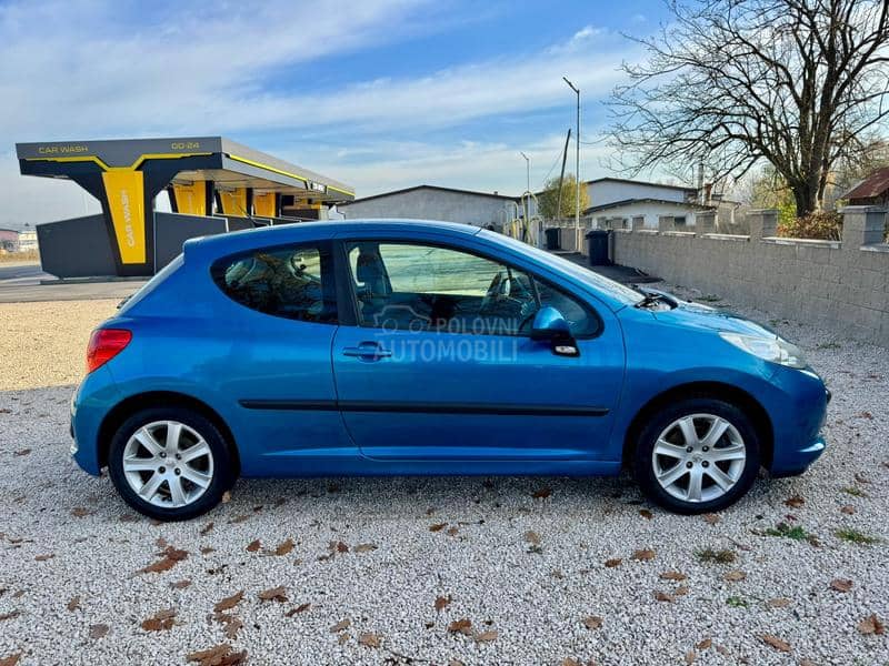 Peugeot 207 1.6