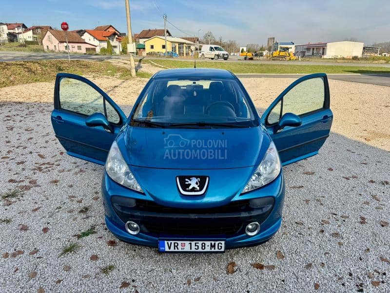 Peugeot 207 1.6