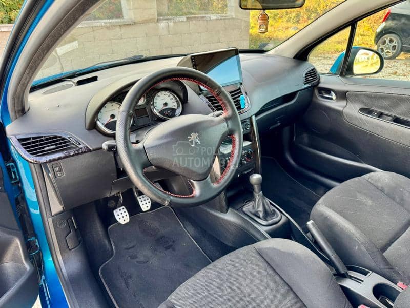 Peugeot 207 1.6
