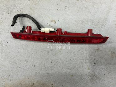 Trece stop svetlo na gepeku za Kia cee`d od 2006. do 2012. god.