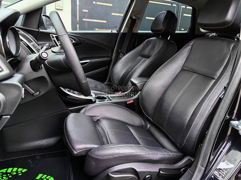 Opel Astra J 1.7CDTI XEN0 NAVl