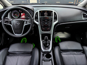 Opel Astra J 1.7CDTI XEN0 NAVl