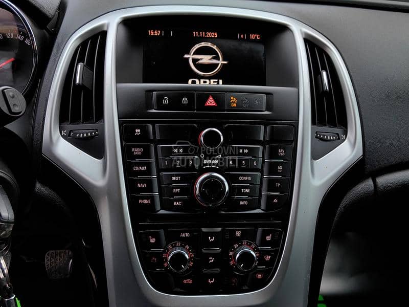 Opel Astra J 1.7CDTI XEN0 NAVl